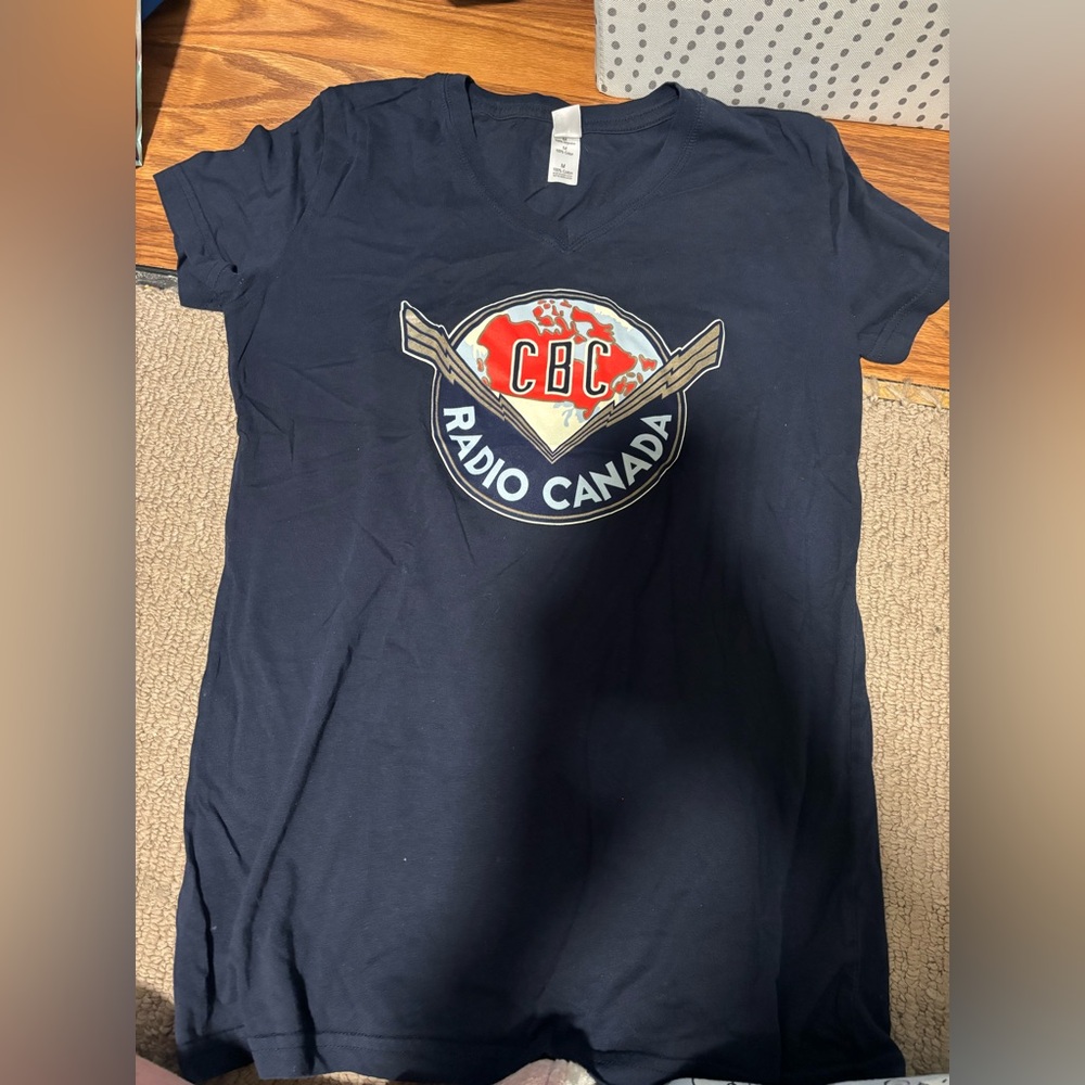 CBC Radio Canada Navy V‑Neck Logo Tee